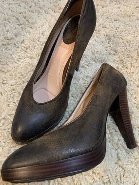 Frye Dark Brown Suede Stacked Heel Pump